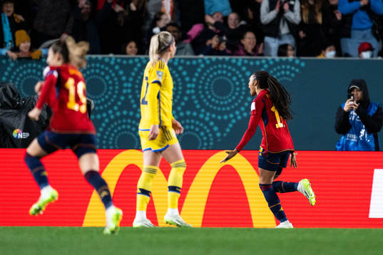 Olga Carmona of Spain celebrates