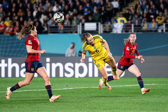 Magdalena Eriksson of Sweden against Mariona Caldentey and