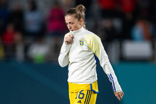 Kosovare Asllani of Sweden looks dejected