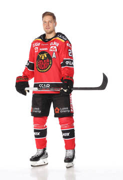 Luleås Juhani Tyrväinenposerar för ett porträtt