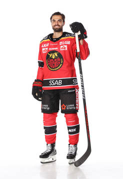 Luleås Frederic Allardposerar för ett porträtt