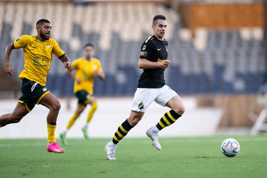 Dalkurds Rassa Rahmani och AIKs Dino Besirovic