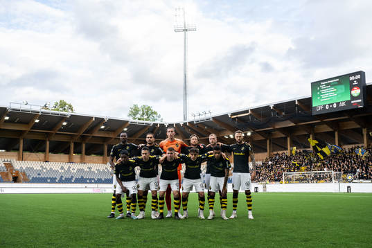 Aboubakar Keita, Sotirios Papagiannopoulos, målvakt Samuel
