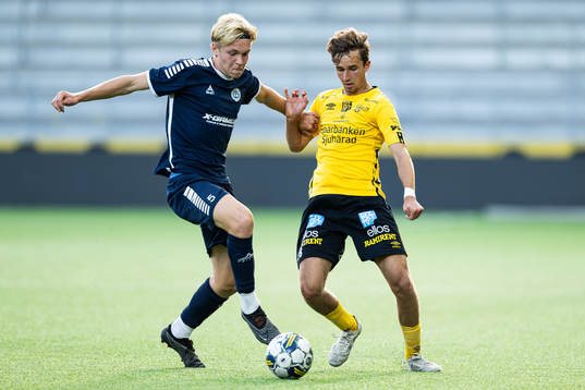 Utsiktens Adam Törnqvist och Elfsborgs Elijas Gunnergård