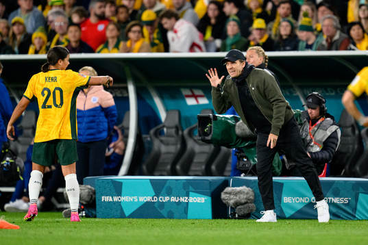 Sam Kerr talks to Head coach Tony Gustavsson of Australia