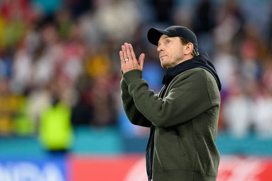 Head coach Tony Gustavsson of Australia look dejected