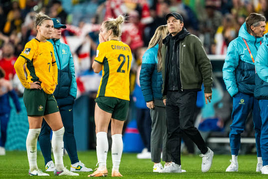 Head coach Tony Gustavsson of Australia looks dejected