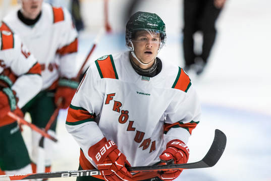 Frölundas Erik Borg jublar