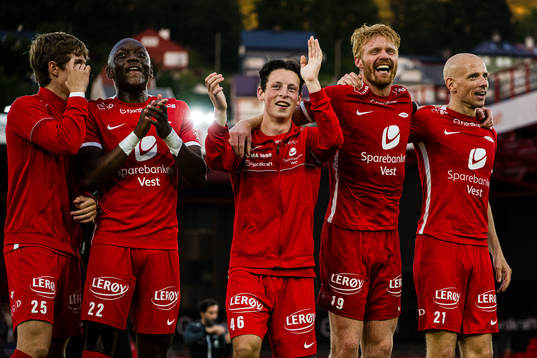 Niklas Jensen Wassberg, Monga Aluta Simba, Sivert Heltne