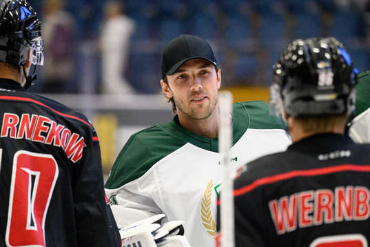 Färjestads målvakt Max Lagace