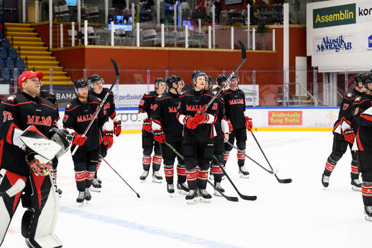 Malmö Redhawks spelare tackar publiken