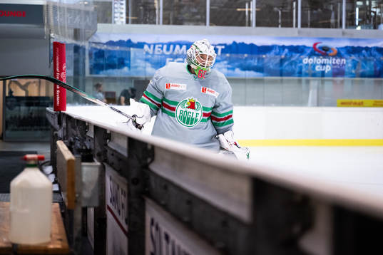 Rögles målvakt Petr Kvaca