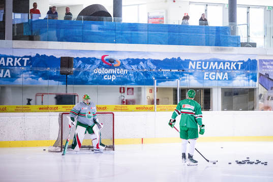 Rögles målvakt Christoffer Rifalk och Linus Sandin