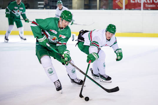 Rögles Adam Tambellini och Linus Sjödin