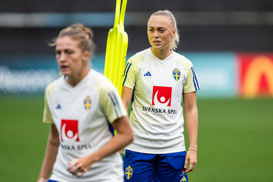 Filippa Angeldahl and Hanna Bennison of the Swedish women's