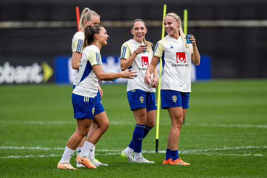 Stina Blackstenius, Johanna Rytting Kaneryd, Elin Rubensson