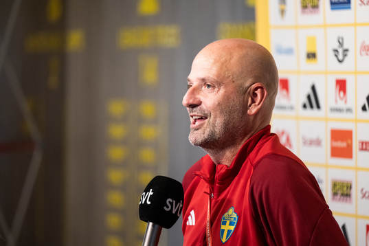 Assistant coach Magnus Wikman of the Swedish women's