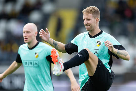 Valgeir Lunddal and Samuel Gustafson of Häcken
