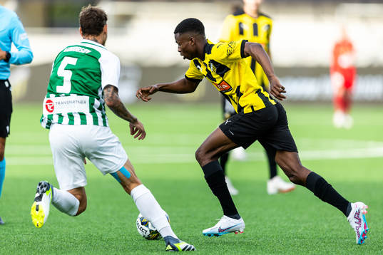 Akoua Romeo Amane of Häcken