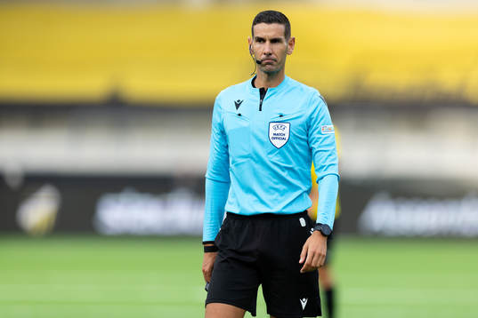 Referee Antonio Nobre