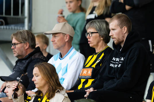 Simon Gustafson of Häcken in the stands