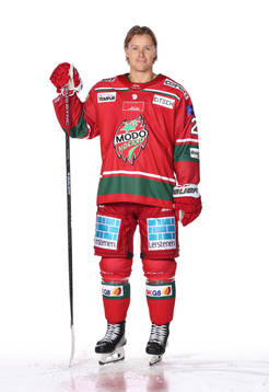 s Mikkel Aagaardposerar för ett porträtt