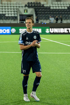 Utsiktens Fredrik Martinsson jublar