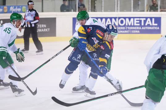 Johannes Johannesen of Rögle and Valentin Nussbaumer of