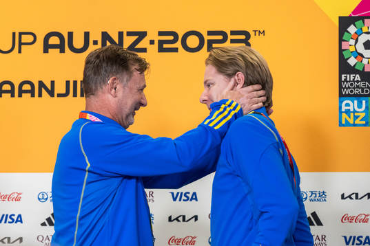 Head coach Peter Gerhardsson and press officer Fredrik