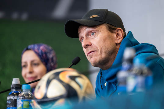 Head coach Tony Gustavsson of the Australian women's