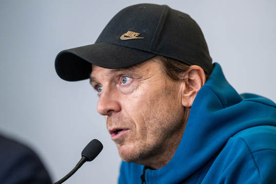 Head coach Tony Gustavsson of the Australian women's