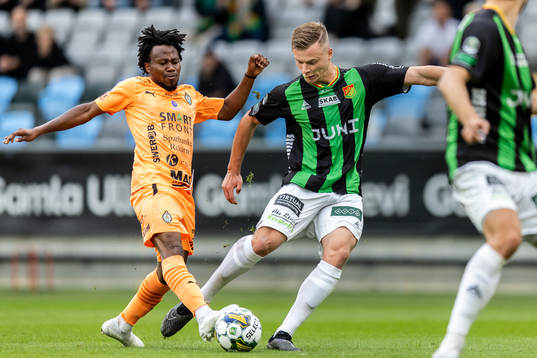 AFC Eskilstunas Abdul-Halik Hudu och GAIS Alexander Ahl