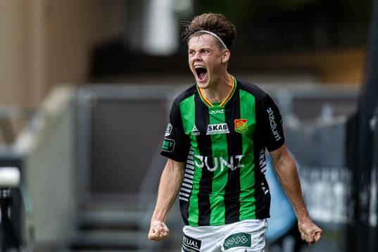 GAIS Axel Henriksson jublar