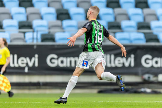 GAIS Alexander Ahl Holmström jublar