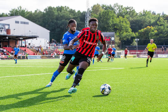 Halmstads Joseph Baffoe och Brommapojkarnas Zeidane Inoussa