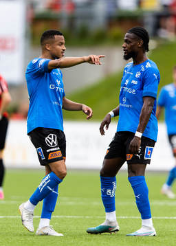 Halmstads Marcus Olsson och Joseph Baffoe
