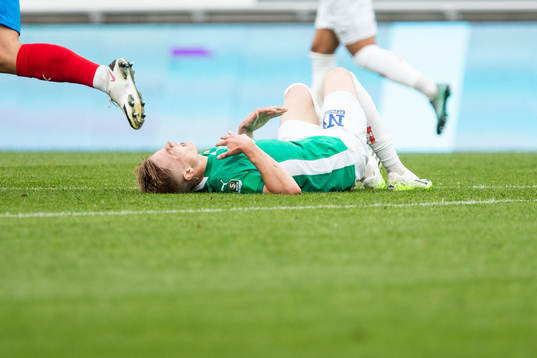 Jönköpings Södras Måns Isaksson har ont