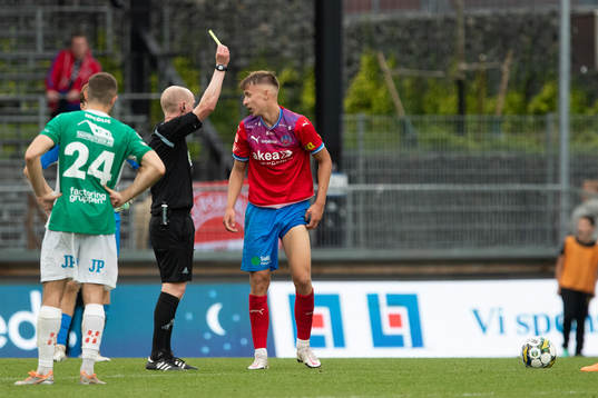 Helsingborgs Lukas Kjellnäs tilldelas en varning