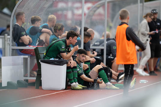 Varbergs Mads Borchers och Ismet Lushaku deppar