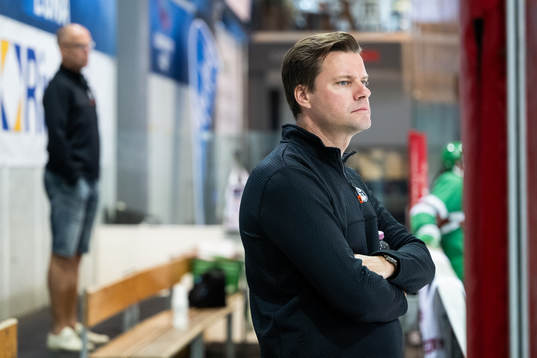 Rögles klubbdirektör Daniel Koch och läkare André