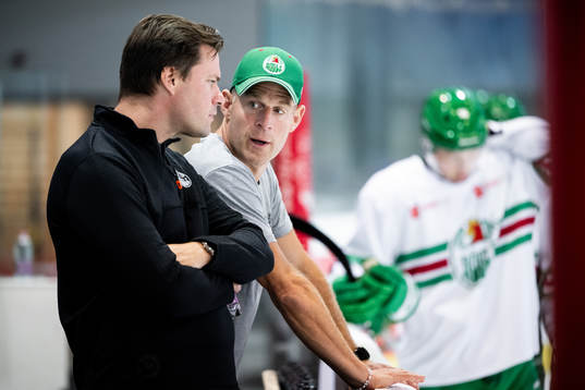Rögles läkare André Lennartsson och fysioterapeut Sven