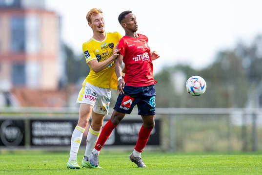 Falkenbergs Linus Borgström och Vänersborgs Yahye Abdi