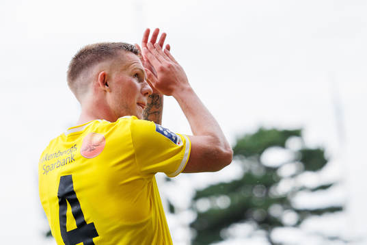 Falkenbergs Tim Stålheden jublar