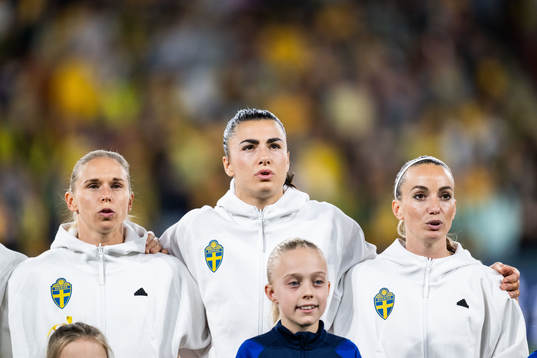 Jonna Andersson, goalkeeper Zecira Musovic and Kosovare