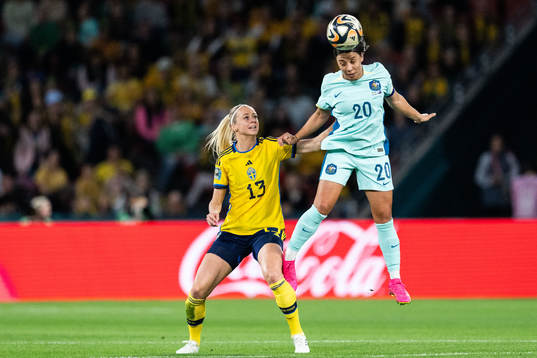 Amanda Ilestedt of Sweden and Sam Kerr of Australia