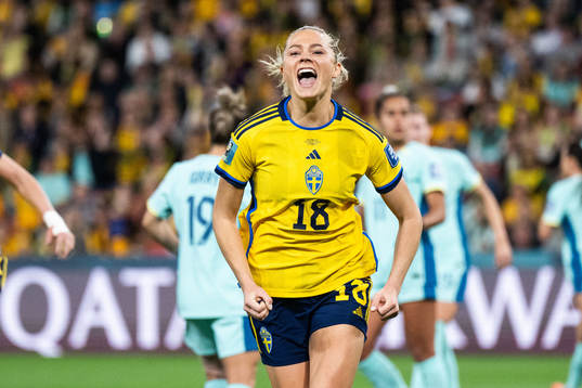 Fridolina Rolfö of Sweden celebrates