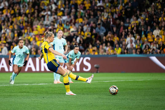 Fridolina Rolfö of Sweden scores 1-0