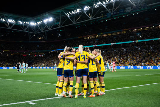 Fridolina Rolfö of Sweden celebrates with team mates