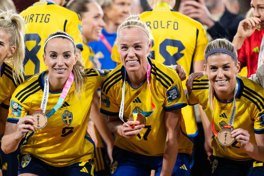 Kosovare Asllani, Caroline Seger and Olivia Schough of