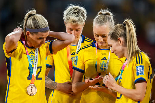 Olivia Schough, Lina Hurtig, Stina Blackstenius and Elin